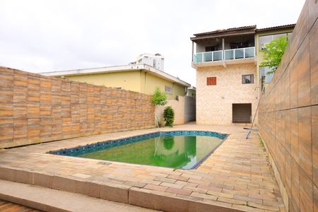 Casa para alugar com 411m², 3 quartos e 6 vagasPiscina