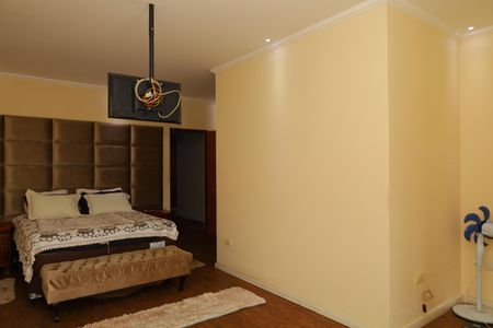 Casa para alugar com 411m², 3 quartos e 6 vagasQuarto 3 - Suíte