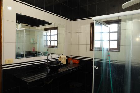 Casa para alugar com 411m², 3 quartos e 6 vagasBanheiro 1 - Suíte