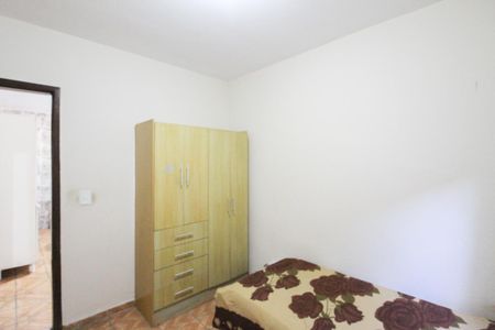 Casa à venda com 98m², 4 quartos e 4 vagasQuarto 2