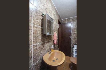 Casa à venda com 98m², 4 quartos e 4 vagasBanheiro da Suíte