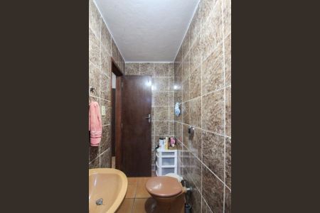 Casa à venda com 98m², 4 quartos e 4 vagasBanheiro da Suíte