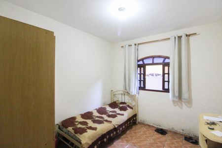 Casa à venda com 98m², 4 quartos e 4 vagasQuarto 2