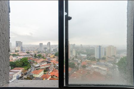 Apartamento para alugar com 35m², 2 quartos e sem vaga Apartamento para alugar com 35m², 2 quartos e sem vagaQuarto 1 - Janela