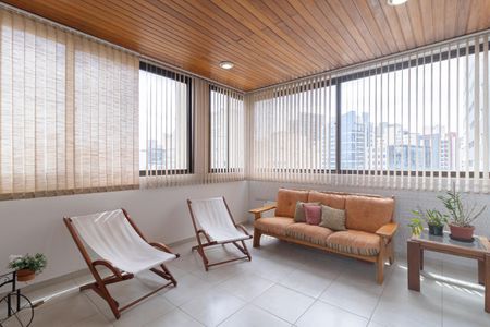 Apartamento à venda com 159m², 3 quartos e 2 vagasSala do piso superior