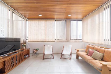 Apartamento à venda com 159m², 3 quartos e 2 vagasSala do piso superior