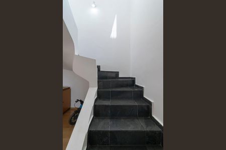 Apartamento à venda com 159m², 3 quartos e 2 vagasEscada