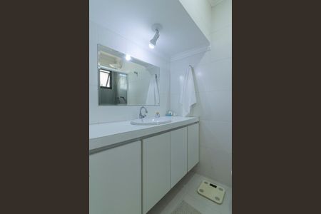 Apartamento à venda com 159m², 3 quartos e 2 vagasBanheiro da Suíte