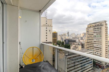Varanda de kitnet/studio para alugar com 1 quarto, 30m² em Centro Histórico de São Paulo, São Paulo