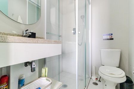 Studio para alugar com 30m², 1 quarto e sem vaga Studio para alugar com 30m², 1 quarto e sem vagaBanheiro