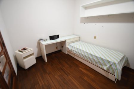 Casa à venda com 370m², 4 quartos e 4 vagasQuarto 1