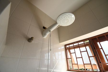 Casa à venda com 370m², 4 quartos e 4 vagasBanheiro Suíte