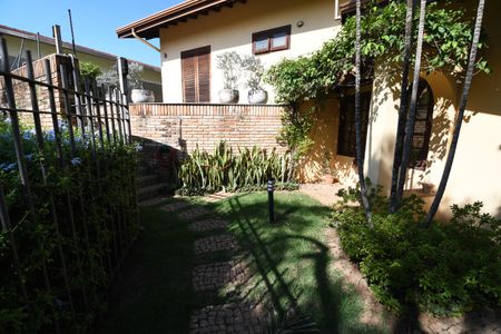 Casa à venda com 370m², 4 quartos e 4 vagasJardim