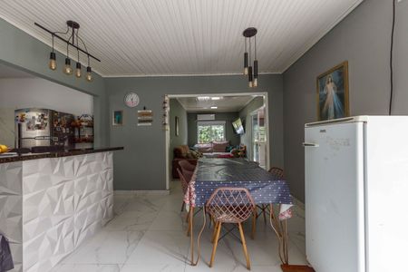 Sala de casa à venda com 4 quartos, 170m² em Bom Jesus, Porto Alegre