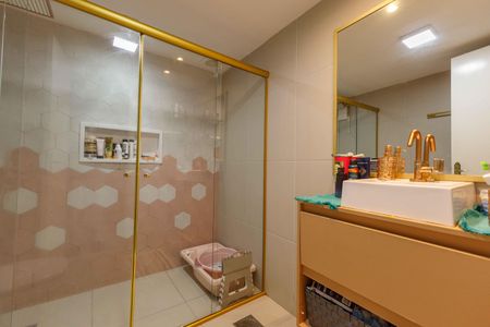 Casa à venda com 170m², 4 quartos e 2 vagasBanheiro da Suíte 1