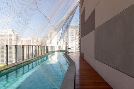 Studio para alugar com 25m², 1 quarto e sem vagaPiscina