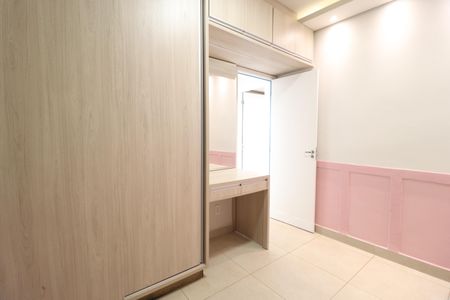 Apartamento para alugar com 57m², 2 quartos e 1 vagaQuarto 2