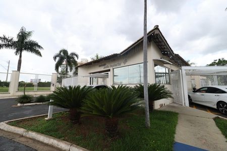 Apartamento para alugar com 57m², 2 quartos e 1 vagaFachada e portaria
