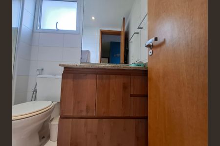 Apartamento para alugar com 100m², 3 quartos e 2 vagasBanheiro da suíte 