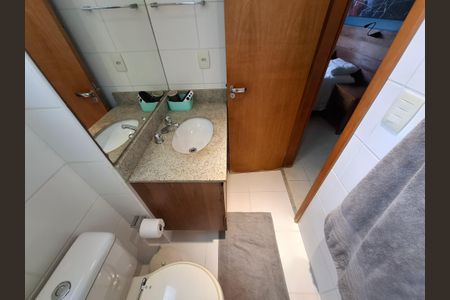Apartamento para alugar com 100m², 3 quartos e 2 vagasBanheiro da suíte 