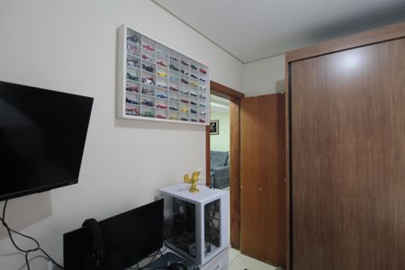 Apartamento à venda com 130m², 2 quartos e 1 vagaQuarto