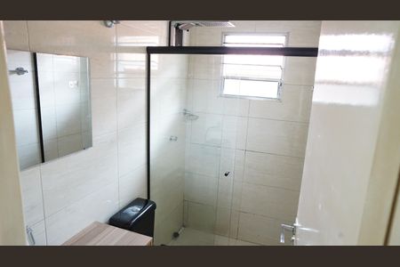 Banheiro de casa de condomínio para alugar com 2 quartos, 125m² em Jardim Albertina, Guarulhos