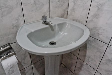 Casa para alugar com 147m², 2 quartos e 2 vagasBanheiro 2