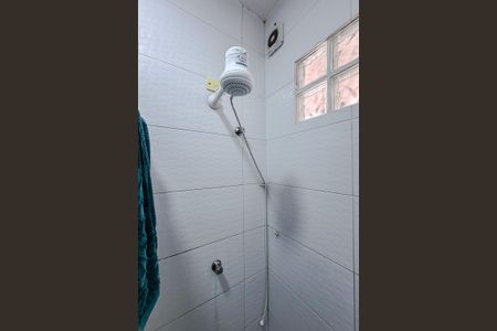 Banheiro de kitnet/studio para alugar com 1 quarto, 25m² em Vila Mariana, São Paulo