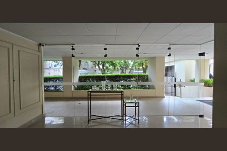 Apartamento à venda com 47m², 1 quarto e 1 vagaHall de entrada