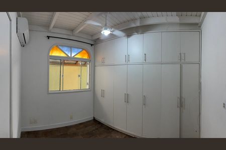 Casa para alugar com 5 quartos, 266m² em Lagoa da Conceição, Florianópolis