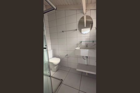 Casa para alugar com 266m², 5 quartos e 3 vagasBanheiro