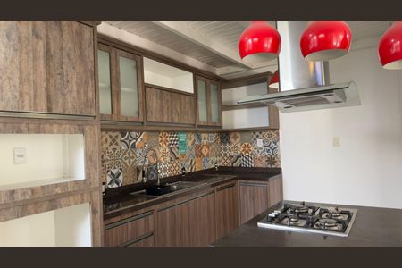 Casa para alugar com 266m², 5 quartos e 3 vagasCozinha