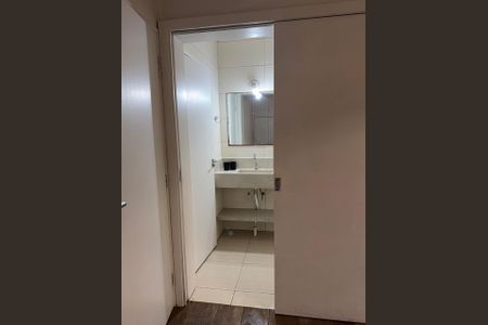 Casa para alugar com 266m², 5 quartos e 3 vagasBanheiro