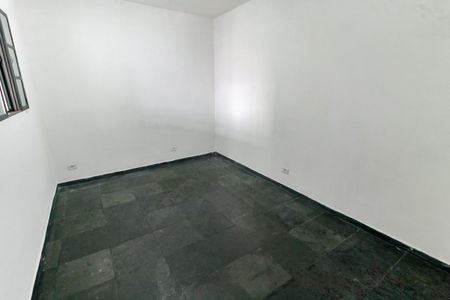 Quarto de casa para alugar com 1 quarto, 40m² em Jardim Clementino, Taboão da Serra