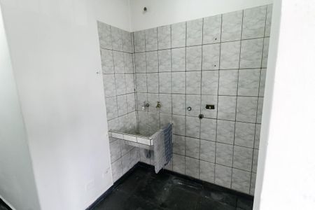 Casa para alugar com 40m², 1 quarto e sem vagaÁrea de Serviço