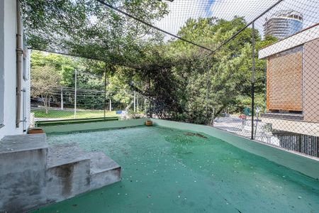 Varanda de kitnet/studio para alugar com 1 quarto, 30m² em Sumaré, São Paulo