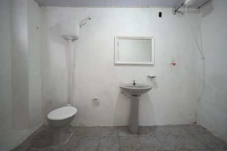 Casa para alugar com 70m², 2 quartos e sem vagaBanheiro