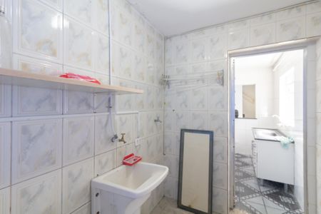 Casa para alugar com 200m², 3 quartos e 1 vaga Casa para alugar com 200m², 3 quartos e 1 vagaÁrea de Serviço