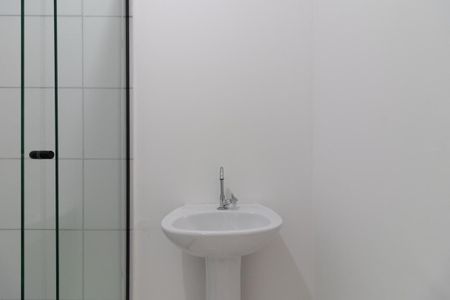 Apartamento para alugar com 43m², 2 quartos e sem vagaBanheiro