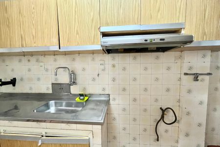 Apartamento à venda com 72m², 2 quartos e sem vagaCOZINHA