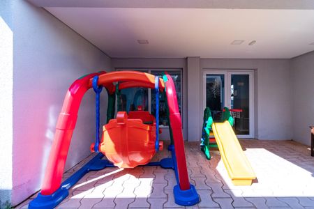 Apartamento para alugar com 74m², 2 quartos e 2 vagasPlayground