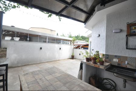 Casa de condomínio para alugar com 197m², 3 quartos e 2 vagasÁrea da Churrasqueira