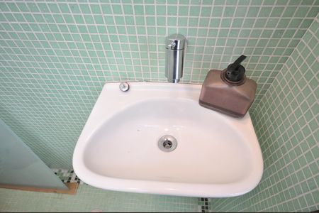 Casa de condomínio para alugar com 197m², 3 quartos e 2 vagasLavabo 2