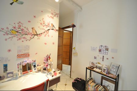 Casa de condomínio para alugar com 197m², 3 quartos e 2 vagasQuarto 2