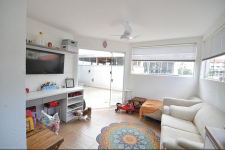 Casa de condomínio para alugar com 197m², 3 quartos e 2 vagasEspaço Gourmet