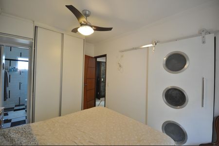 Casa de condomínio para alugar com 197m², 3 quartos e 2 vagasQuarto Suíte