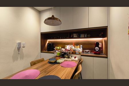 Apartamento à venda com 125m², 2 quartos e 2 vagasCozinha