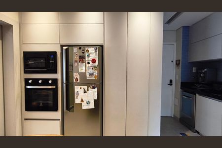 Apartamento à venda com 125m², 2 quartos e 2 vagasCozinha