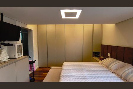 Apartamento à venda com 125m², 2 quartos e 2 vagasSuíte 2