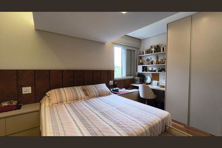 Apartamento à venda com 125m², 2 quartos e 2 vagasSuíte 2